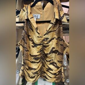 Blazer with stunning top, used 1x, fitted top, zipper on back, zipper blazer.